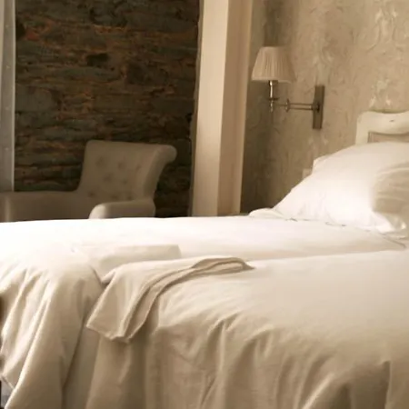 Hotel Donas Del Portazgo 4*