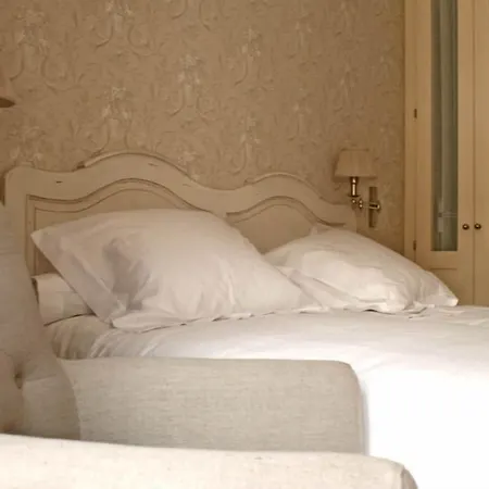 Donas Del Portazgo Hotel