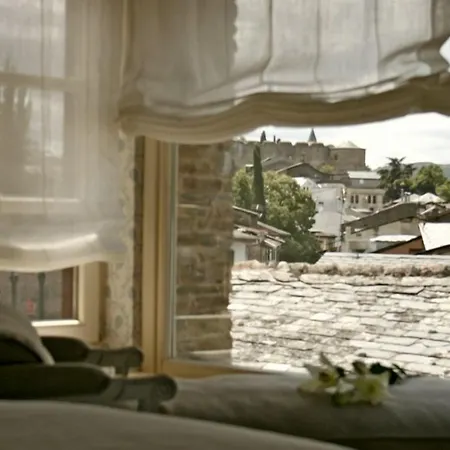 Hotel Donas Del Portazgo 4*