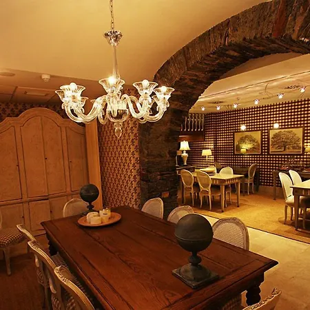 Donas Del Portazgo 4* Villafranca Del Bierzo