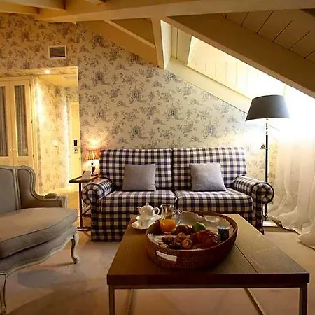 Hotel Donas Del Portazgo 4*