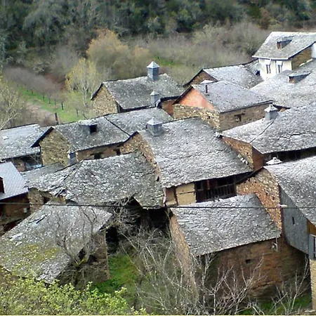فندق Donas Del Portazgo