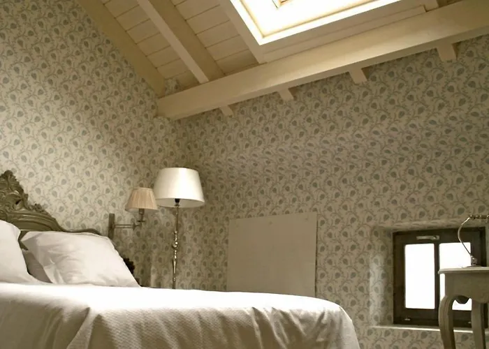 Donas Del Portazgo Hotel