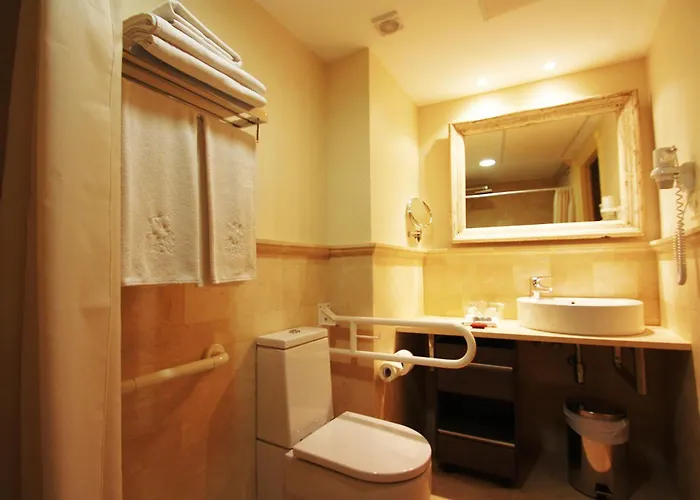 Donas Del Portazgo Hotel Villafranca Del Bierzo